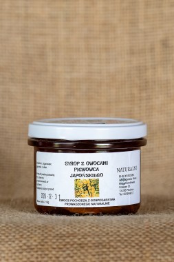 Syrop z owocami pigwowca japońskiego 